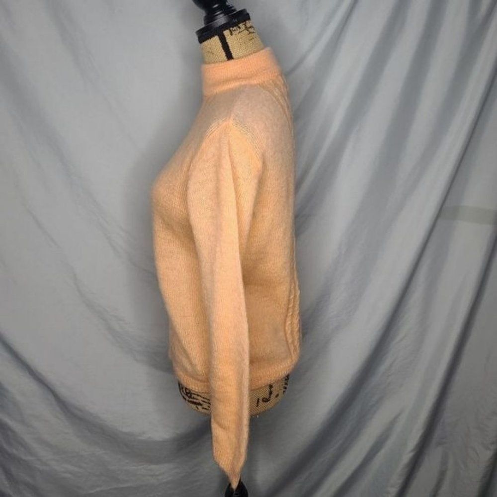Vintage 1950's Pandira Shagora Wool Mohair Orange Mock Neck Sweater Small - Picture 3 of 11